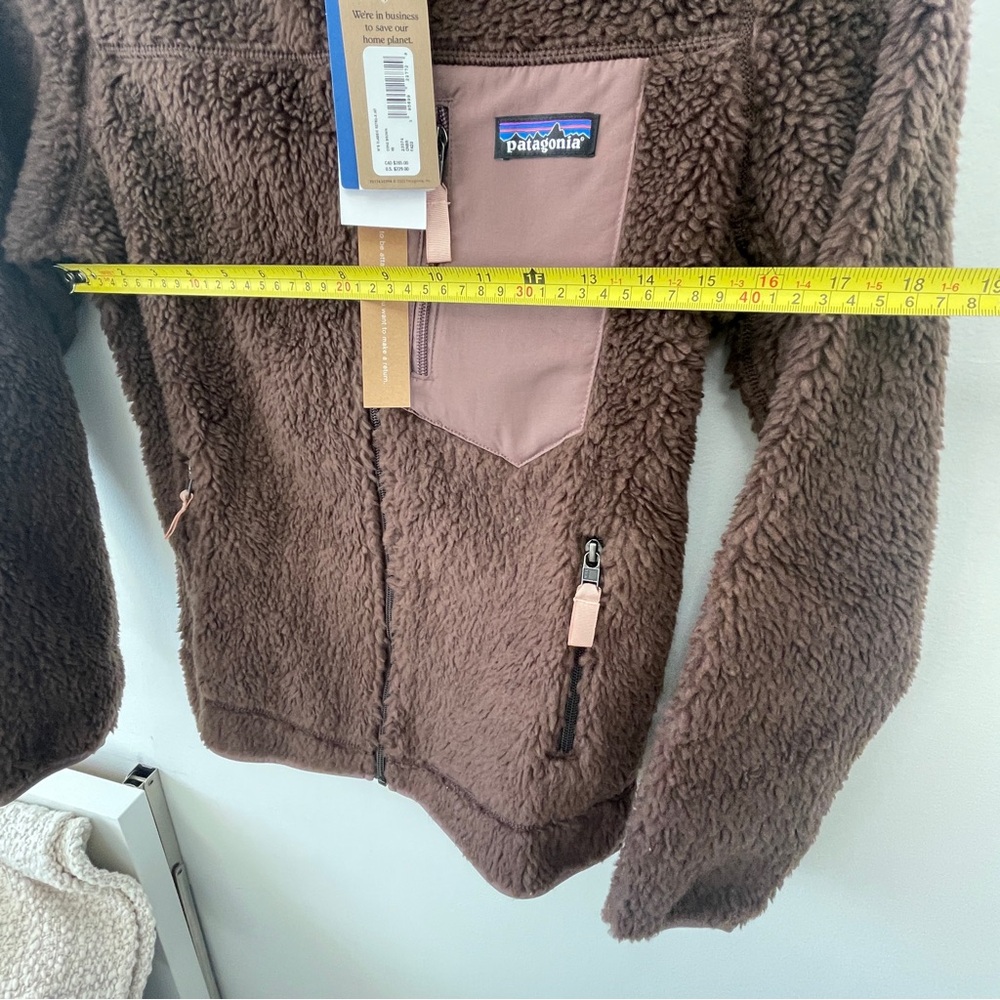 NWT Patagonia Women's Classic Retro-X Fleece Jacket in a brown colorway XS - Picture 6 of 9